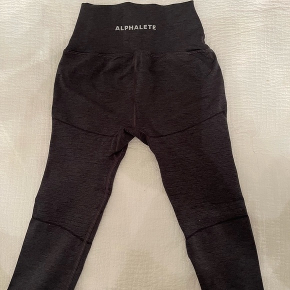 Alphalete Revival Leggings - Picture 4 of 5